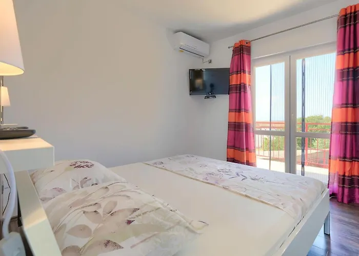 Casa de Férias Duje & Mare By Interhome Ližnjan